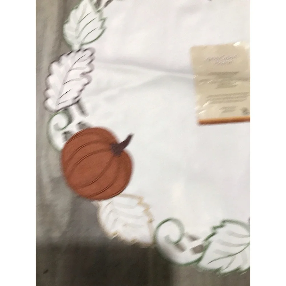 NEW Thanksgiving Embroidered Pumpkin Centerpiece Placemat Doily Applique Cutout